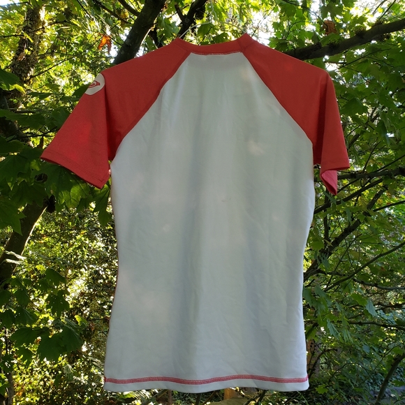 Roxy Rash Guard - Picture 3 of 3